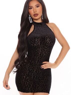 Bozzolo - Feline Babe Velvet Leopard Mini Dress - Black - Large L